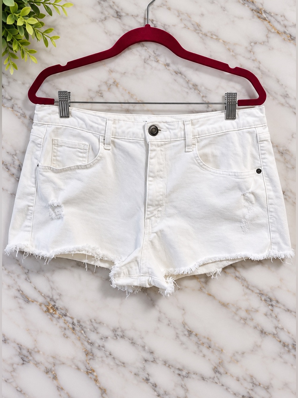 Mossimo High Rise White Distressed Denim Cutoff Shorts – Size 17 Gently Worn